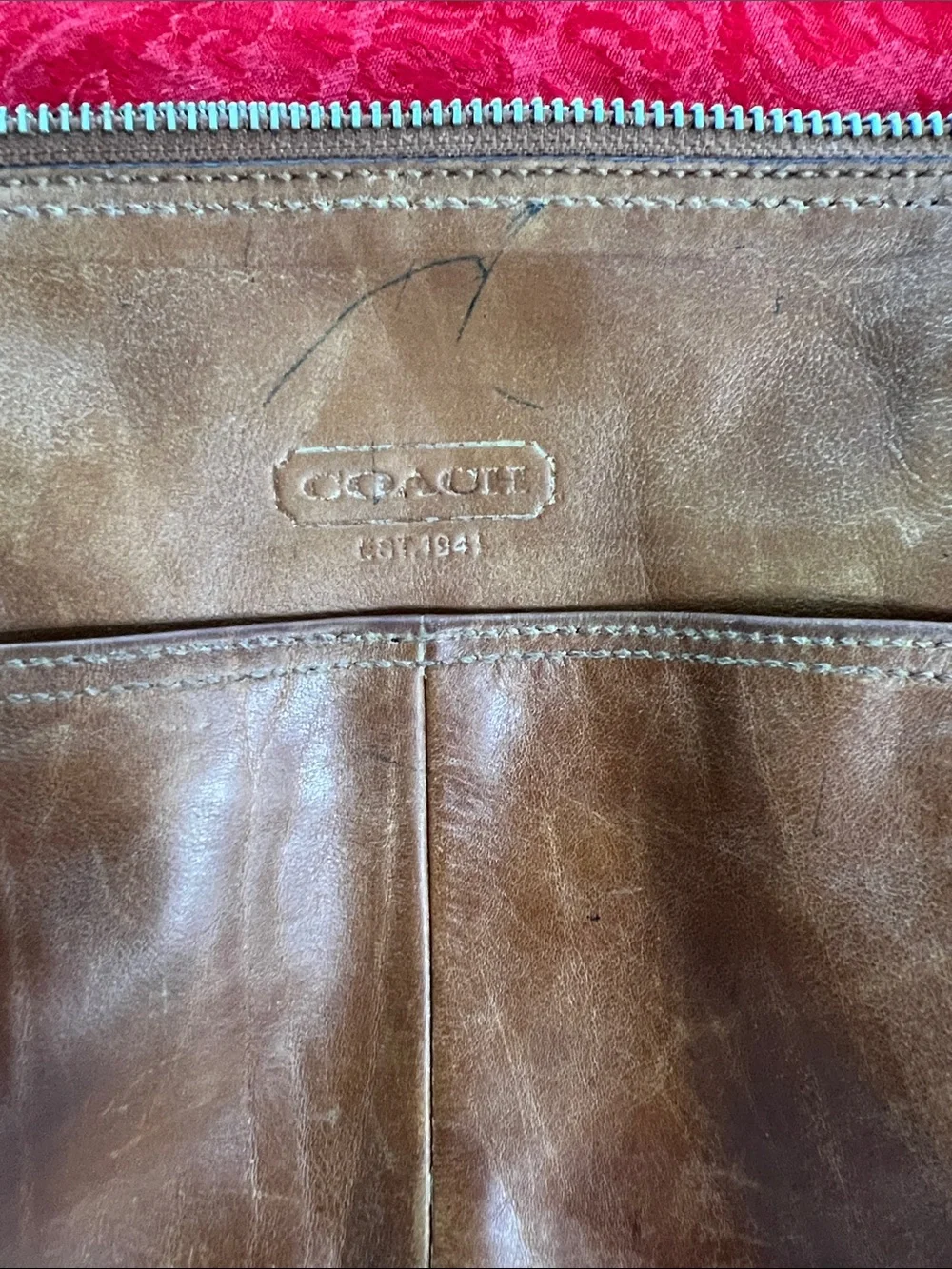Coach Brown Leather Soho Hobo Shoulder Bag J0894-12683 Distressed
